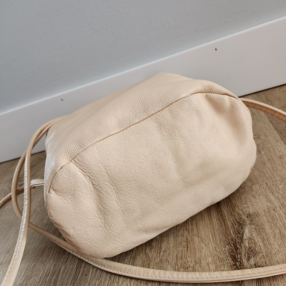 lululemon belt bag look alike 9 Everywhere Belt Bag lookalikes and alternatives